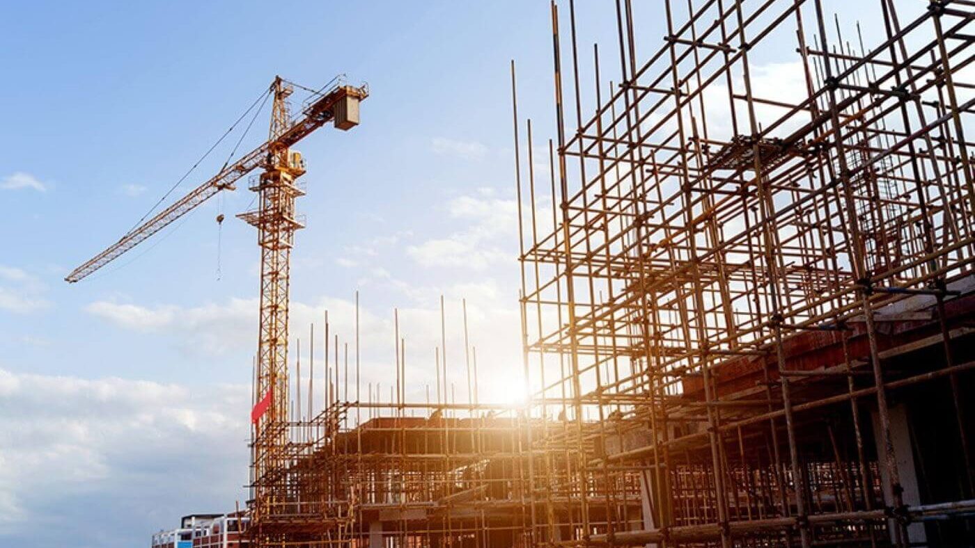 Construction Projects in Distress