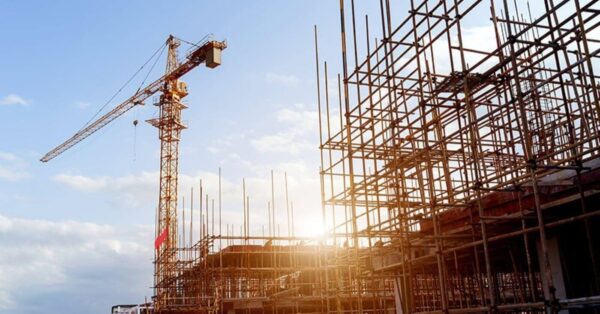 Construction Projects in Distress