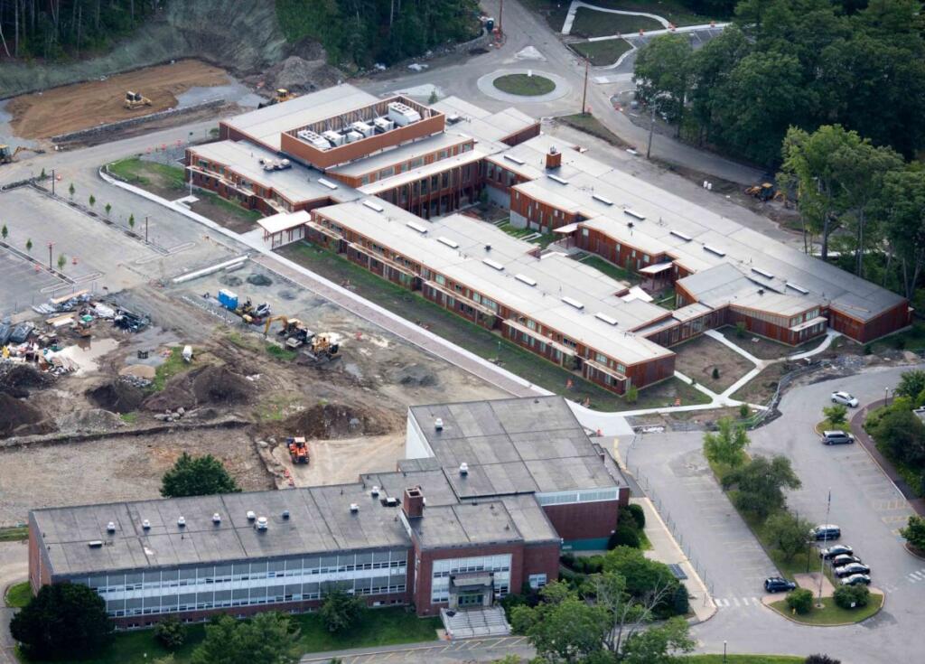 	Field Elementary School