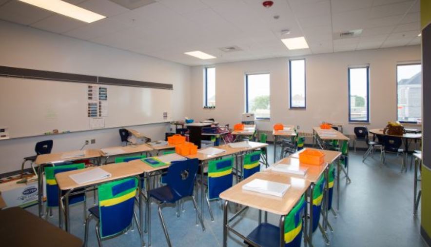 Alma del Mar Charter School header