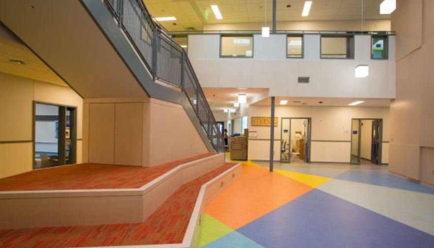 Alma del Mar Charter School header