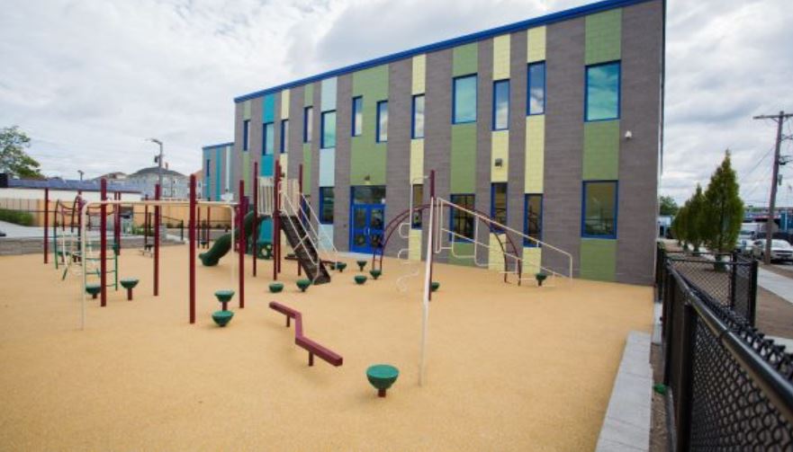 Alma del Mar Charter School header