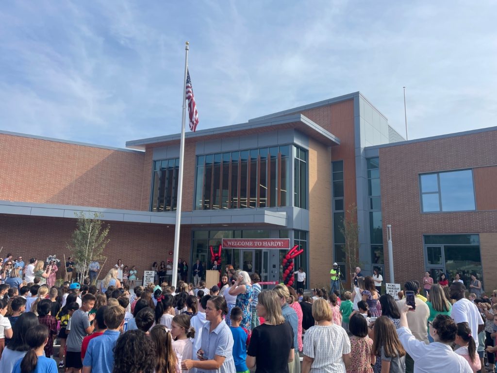 Hardy Elementary School header
