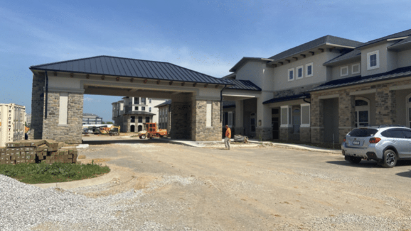 Pinnacle Groves: Senior Living Facility Construction Oversight