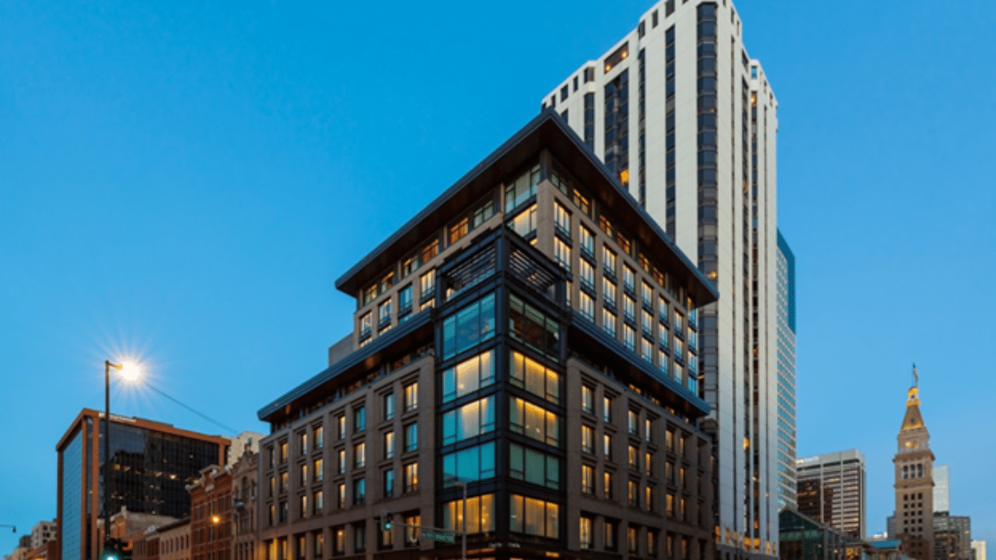 Luxury Hotel Delay Expertise