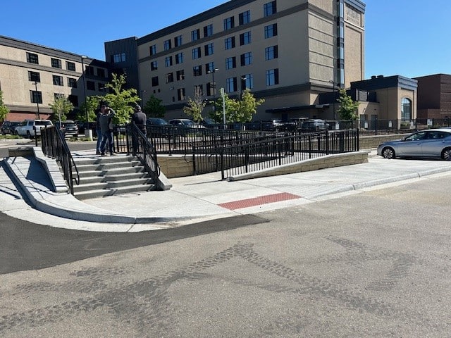 Westminster Roadway header